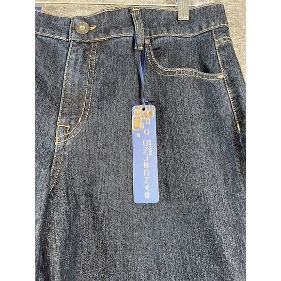 Bandolino Mandie High Rise Dark Wash Size 12 Straight Leg Classic Fit Jeans NEW - Picture 5 of 6